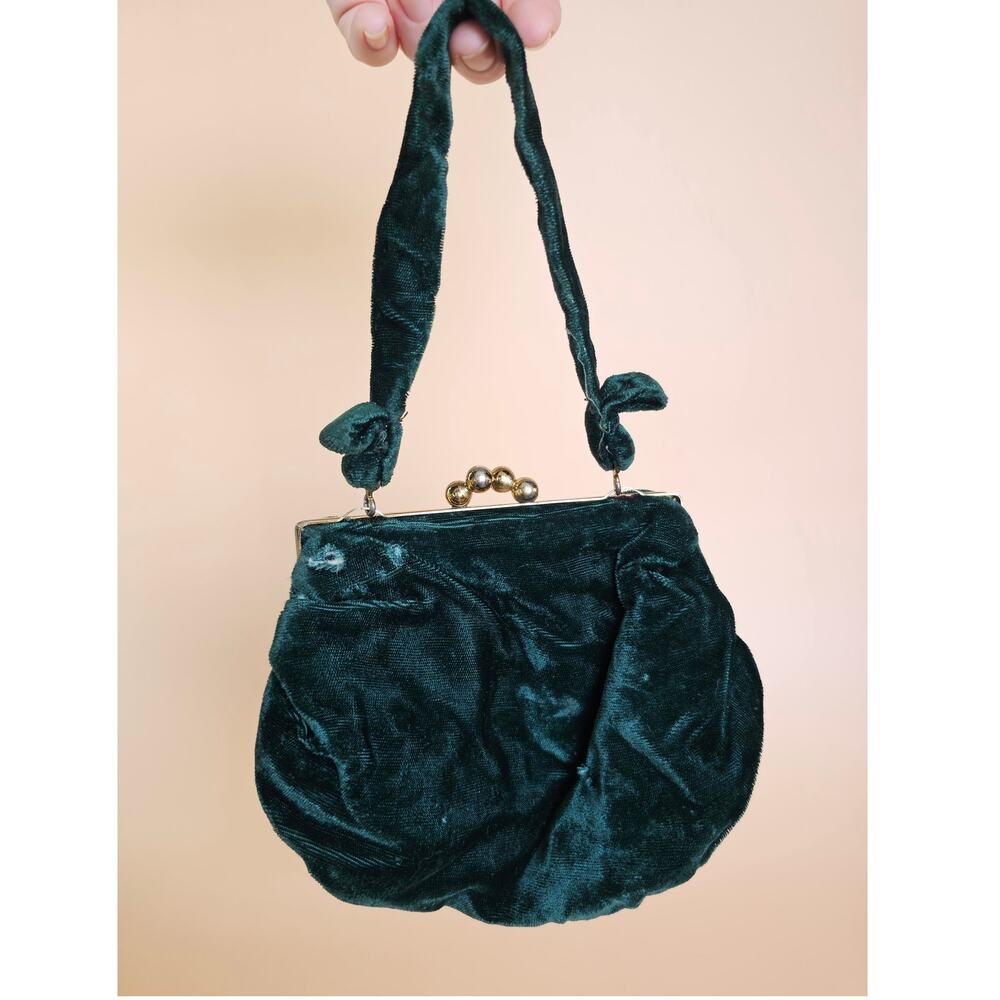 Vintage Mid-Century Velvet Kiss Lock Purse Forest Green Metal Frame Handbag